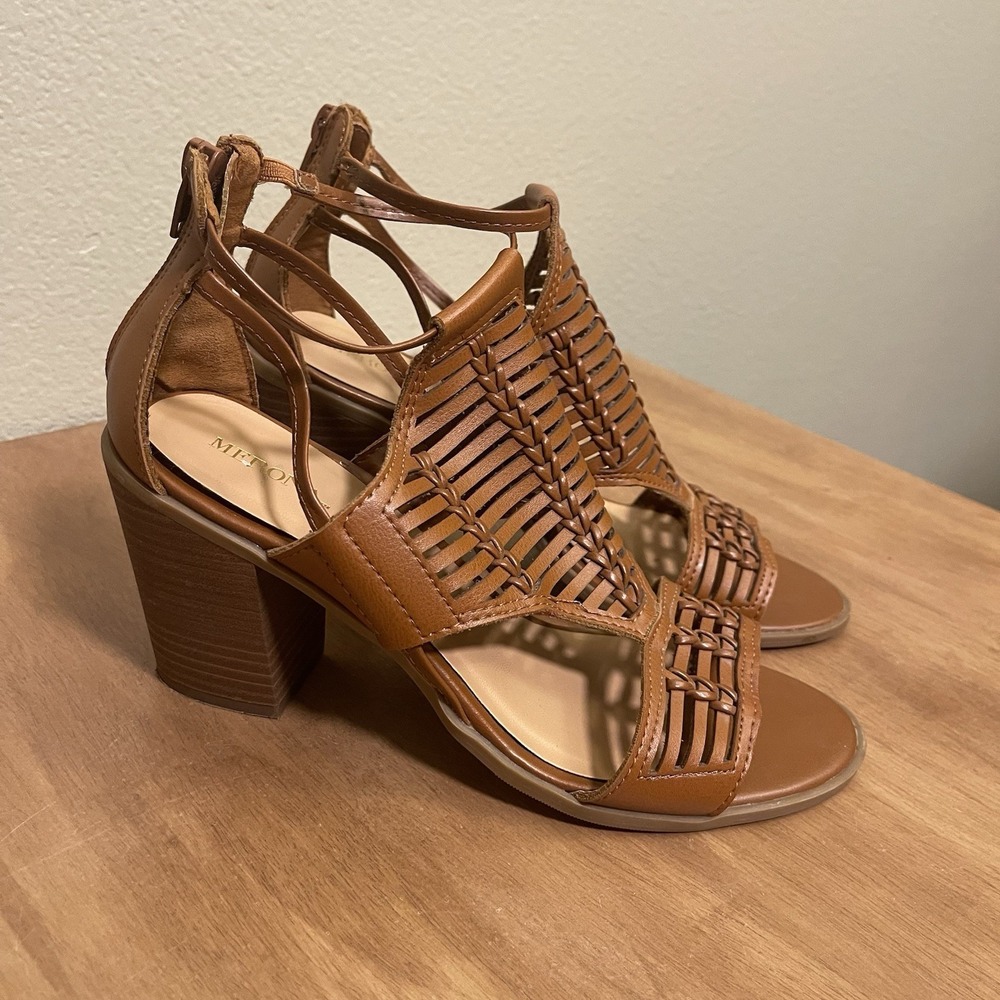 Merona Block Heel Brown Woven Strappy Sandals Back Zipper Boho Festival Size 8